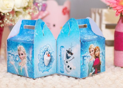 Hộp quà sinh nhật chủ đề Frozen